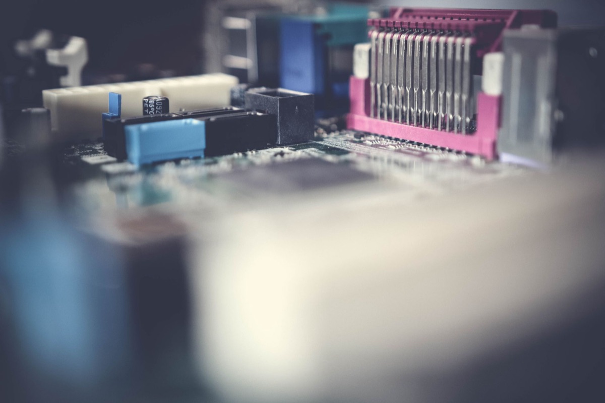 Hochtechnologie und digitale Industrieentwicklung in Indien