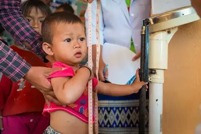 Qual è lo stato della salute dei bambini in India?