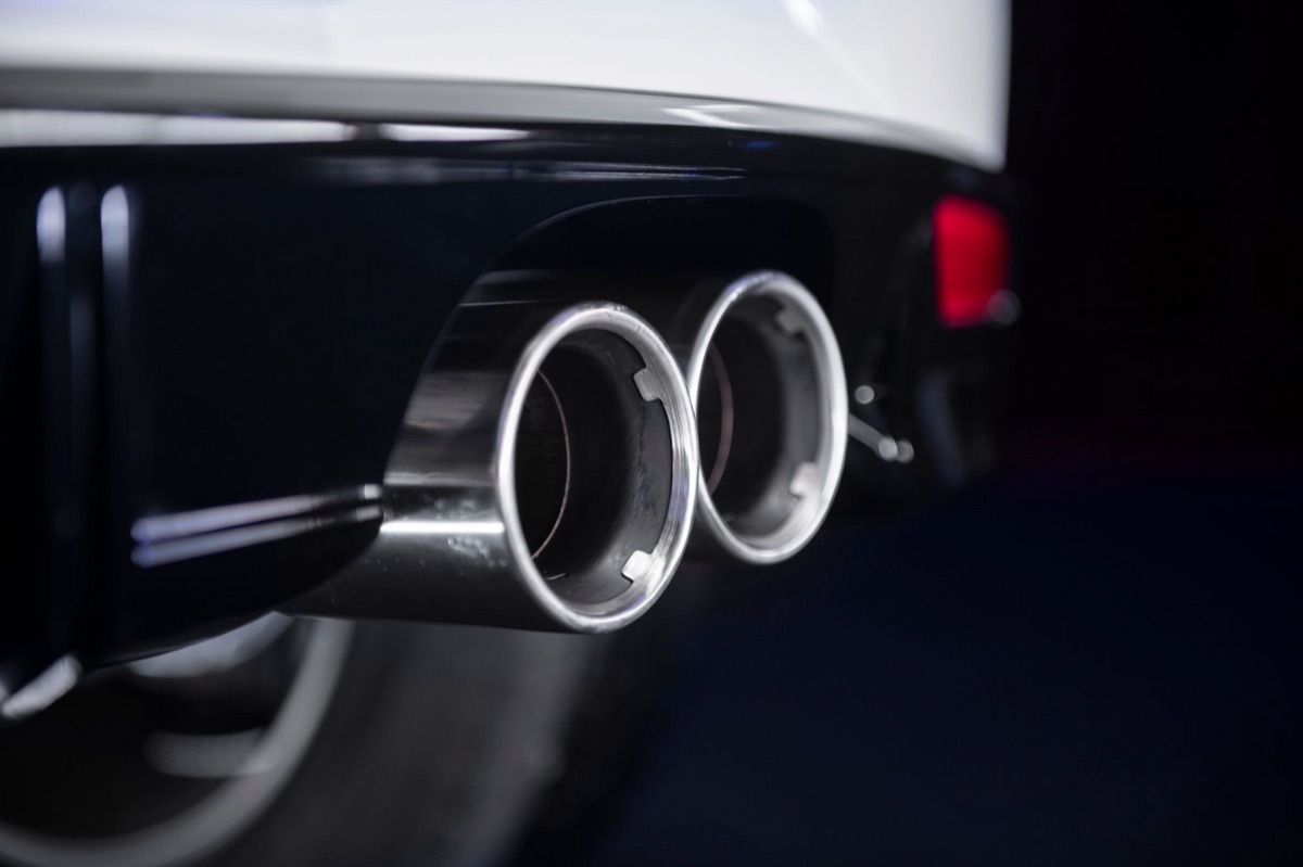 Vehicle Exhaust Plume